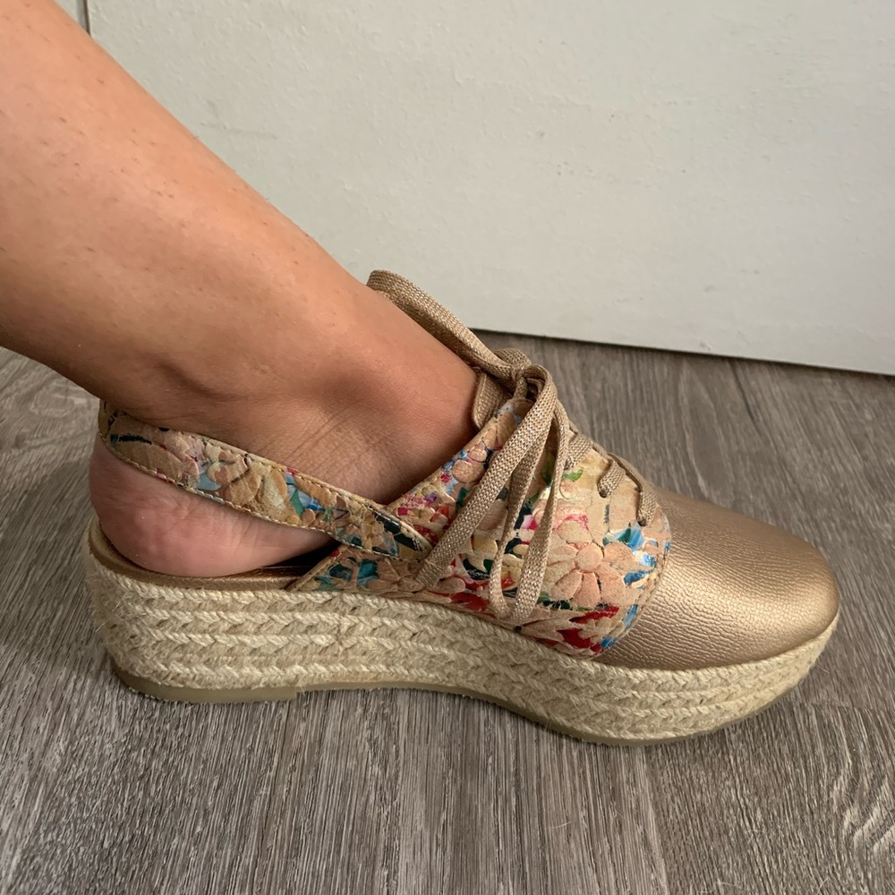 Brand new Colombian designer shoes!